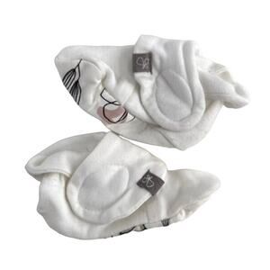 Goumi Baby Booties - White - Floral Soles - 0-3M